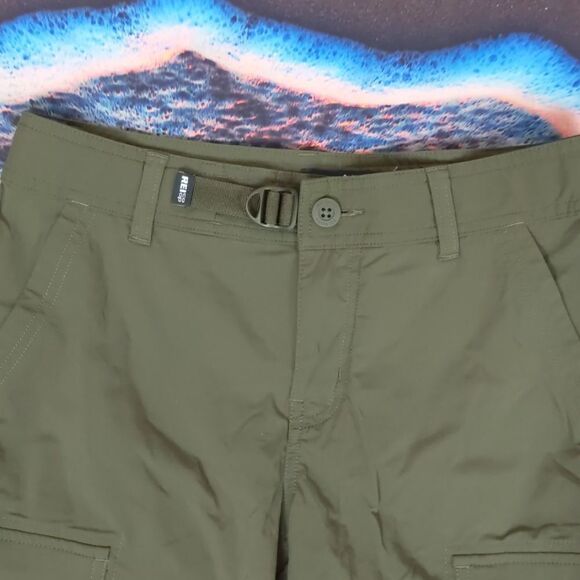 REI co op olive green relaxed fit shorts size 2 - Picture 3 of 6